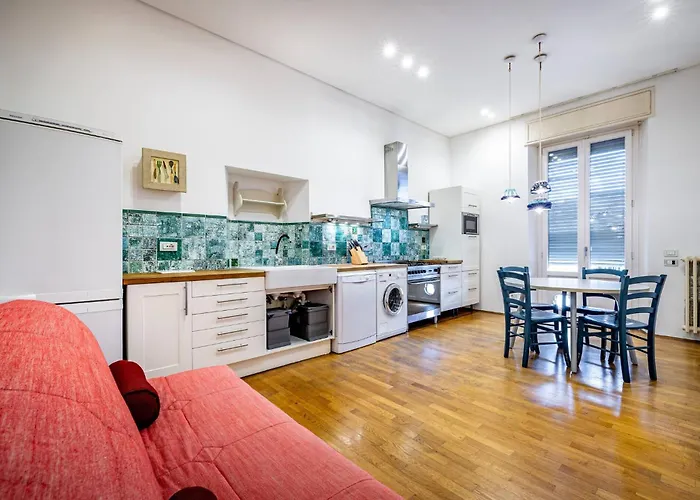 Yd Bright 2-bedroom Retreat With Elevator * Φλωρεντία