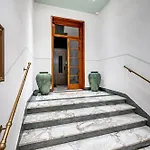 Apartament Yd Bright 2-bedroom Retreat With Elevator Florencja