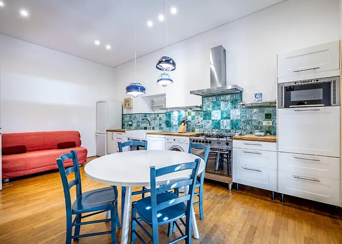 Yd Bright 2-bedroom Retreat With Elevator * Флоренция